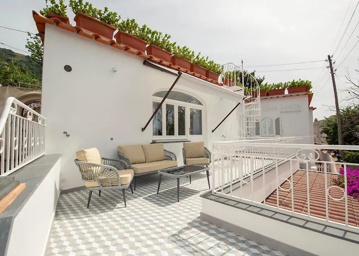 Casa Lucia Relaxing Bed & Breakfast 4*